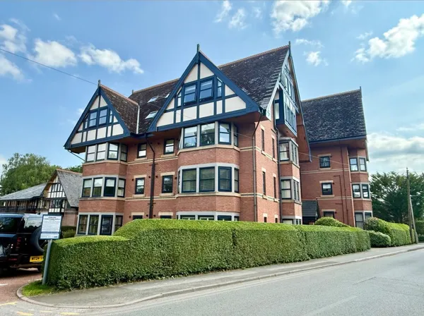 Hawthorn Green, Wilmslow