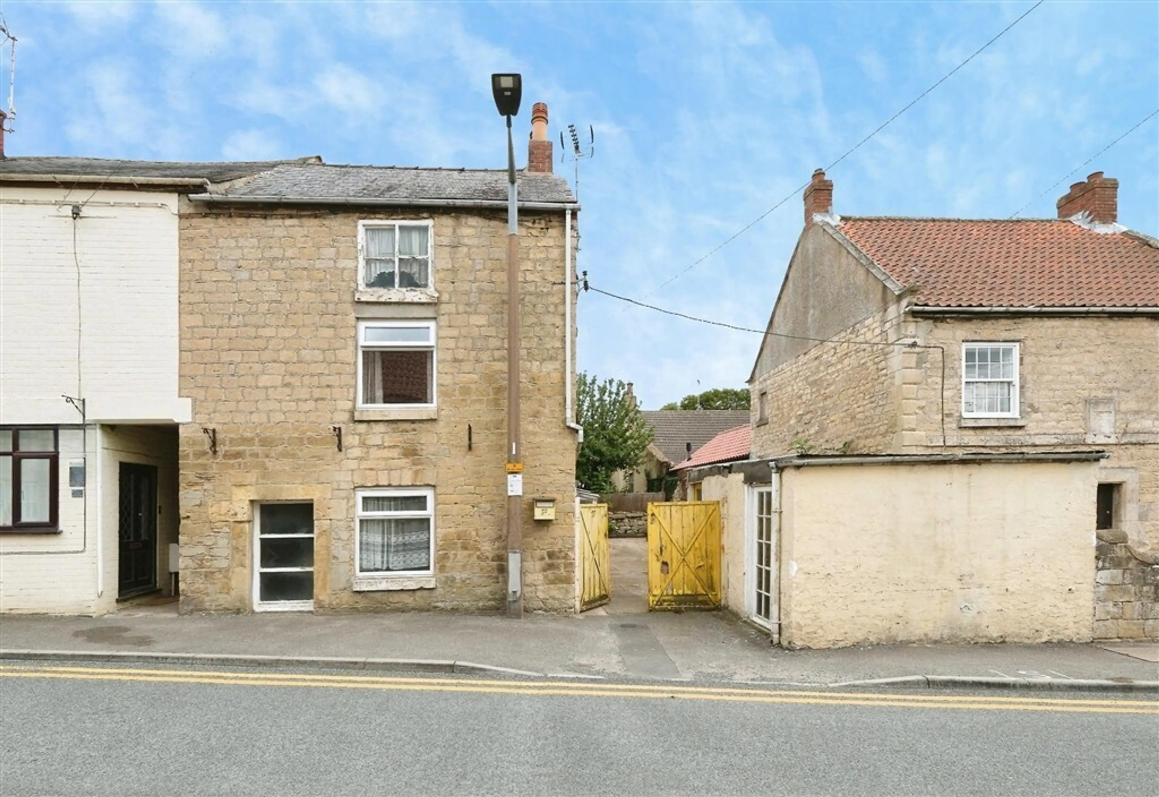 Property at High Street, Braithwell, ROTHERHAM