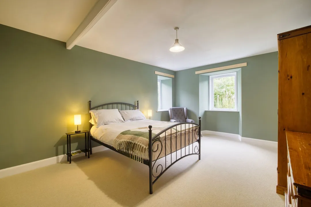 https://mr0.homeflow-assets.co.uk/files/photo/image/48391/2730/_x_/003A6678_HDR-85.jpg