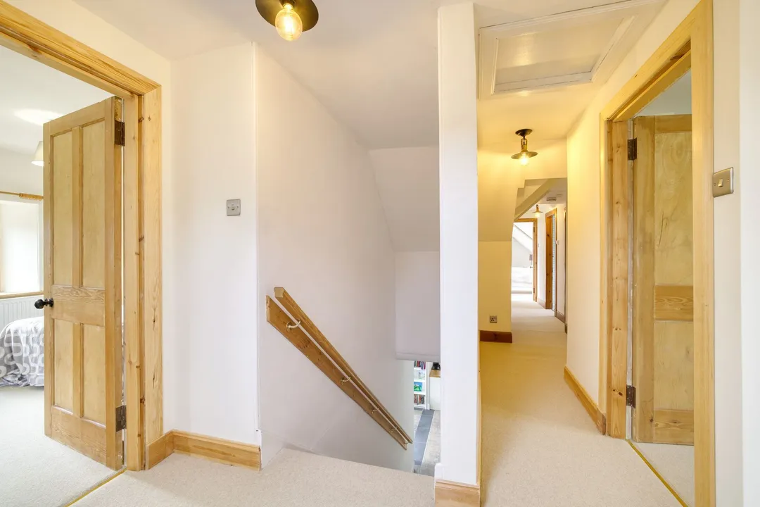 https://mr0.homeflow-assets.co.uk/files/photo/image/48391/2734/_x_/003A6723_HDR-94.jpg