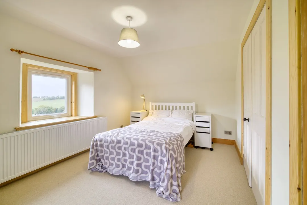 https://mr0.homeflow-assets.co.uk/files/photo/image/48391/2736/_x_/003A6703_HDR-91.jpg