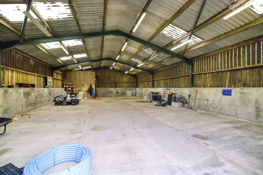 https://mr0.homeflow-assets.co.uk/files/photo/image/48391/2769/_x_/003A6816_HDR-109.jpg