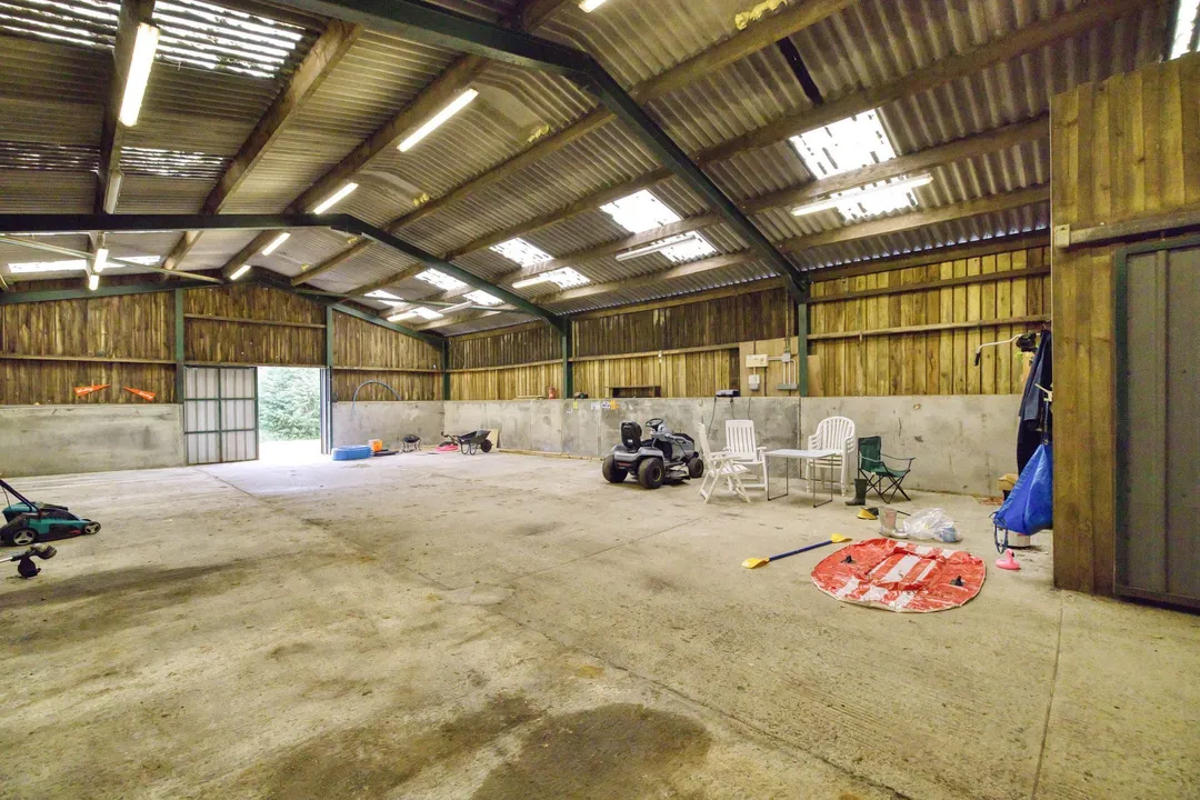 https://mr0.homeflow-assets.co.uk/files/photo/image/48391/2770/_x_/003A6817_HDR-110.jpg