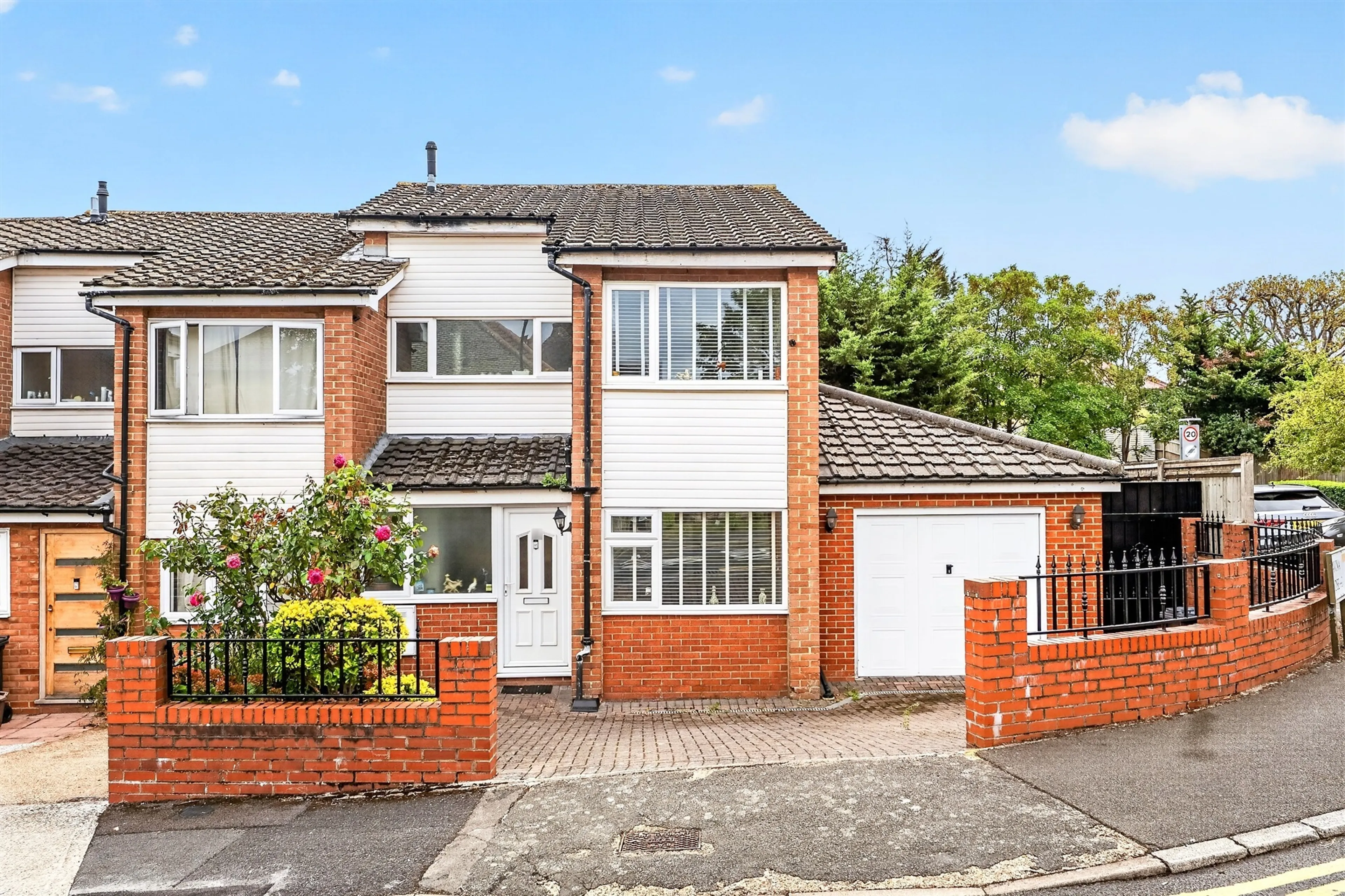 Property at Gavina Close, MORDEN