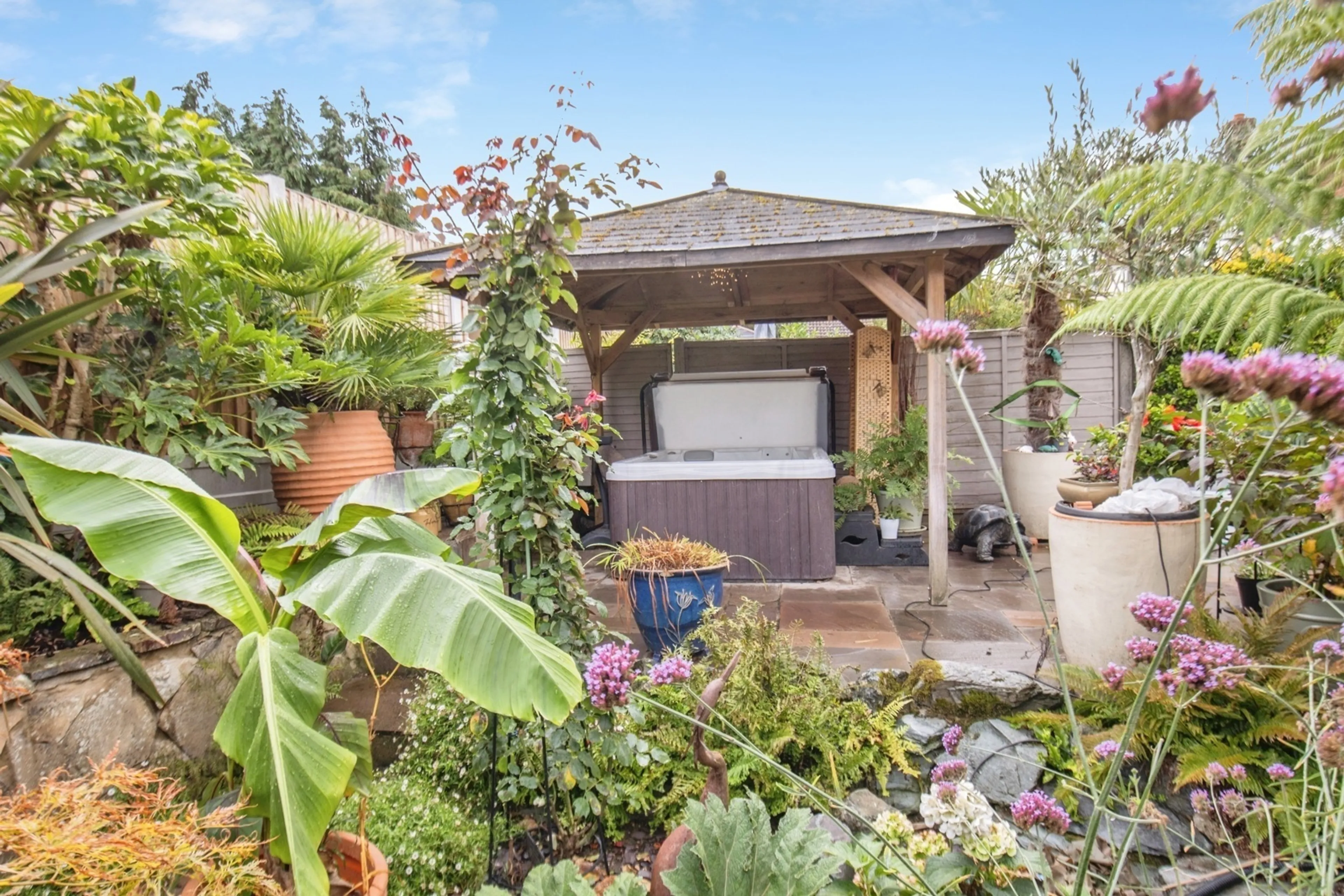 Property photo 28
