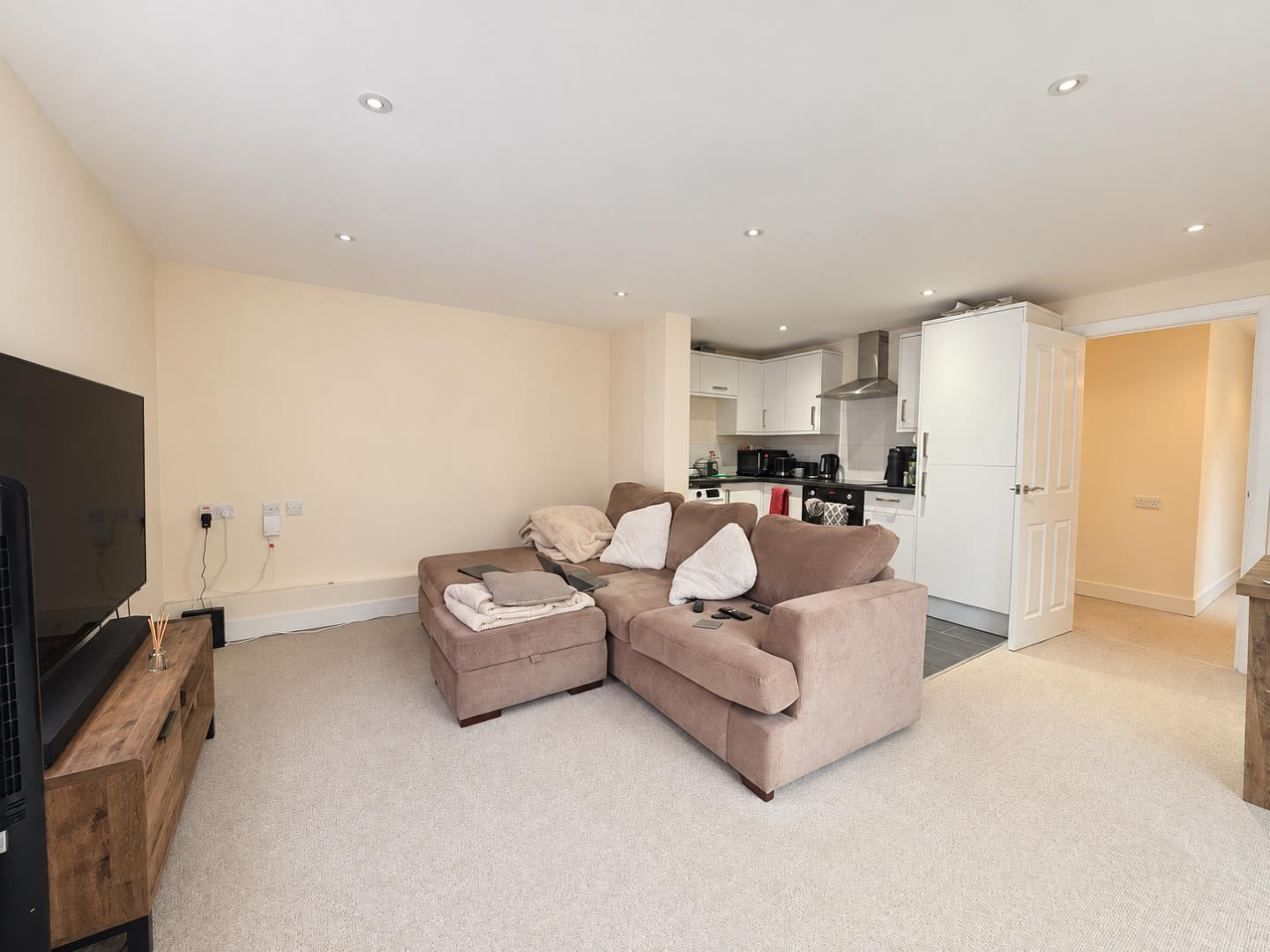 Ashby Wood Drive, Upton, Northampton Image 2