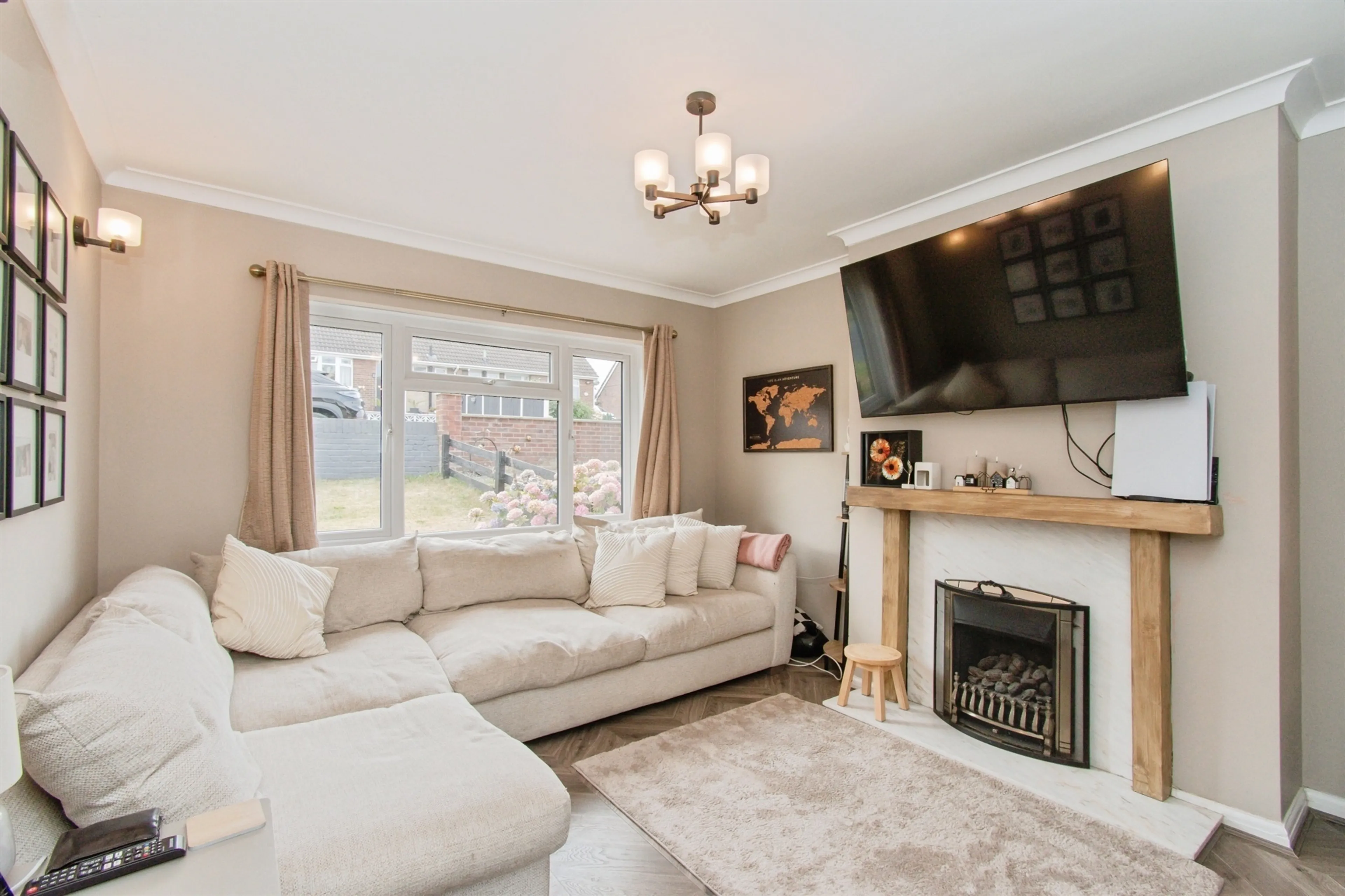 Property at Fieldhead Close, Pontefract