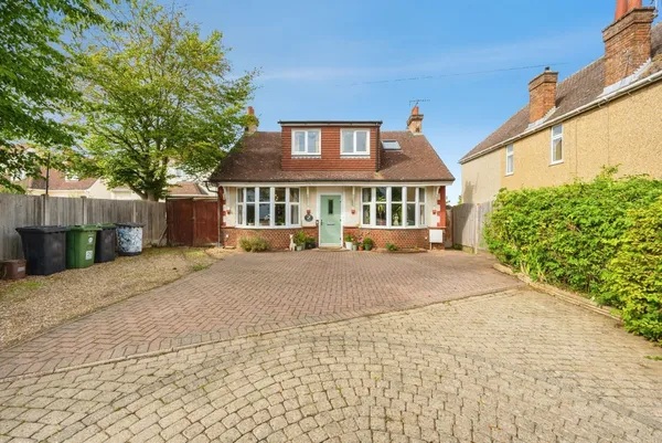 Upper Shelton Road, Marston Moretaine...
