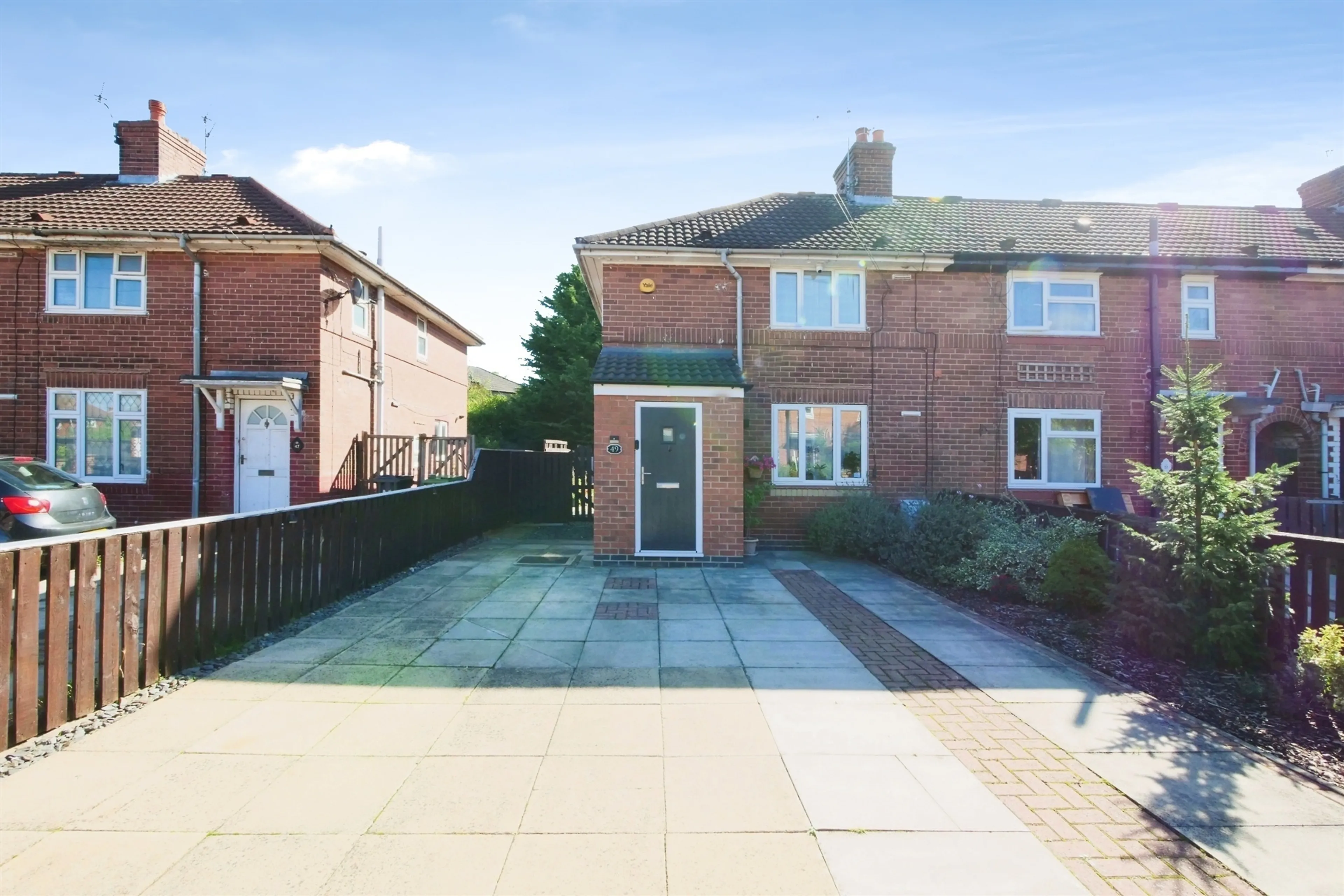 Property photo 0