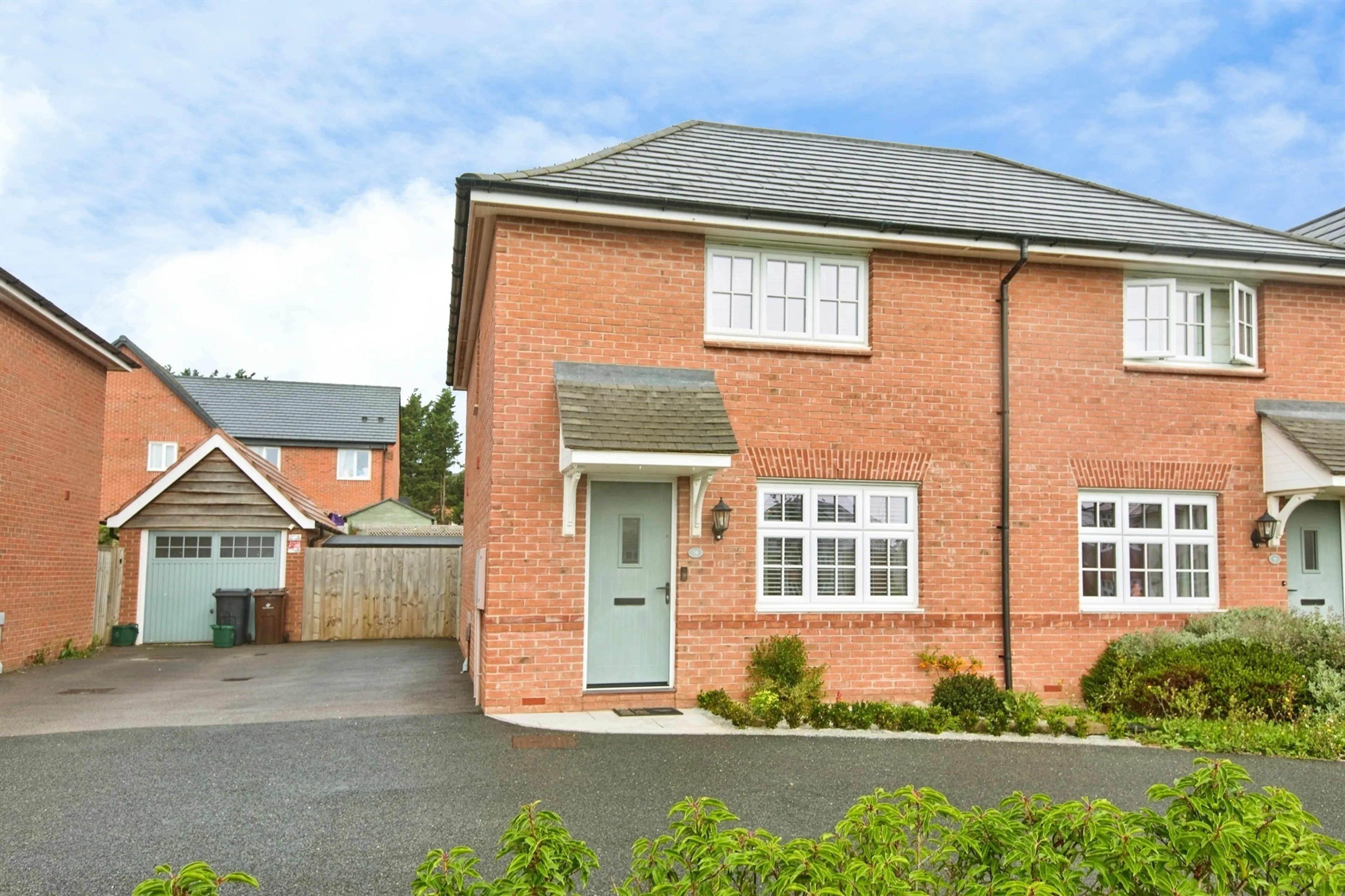 Property photo 0