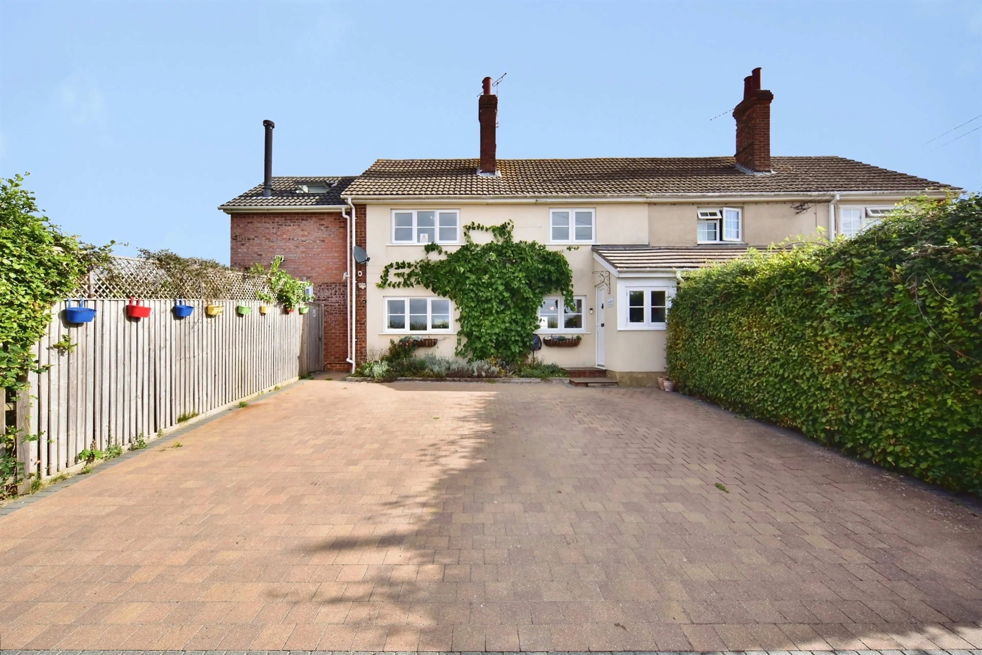 Property at Horlands Cottages, Marden, Tonbridge