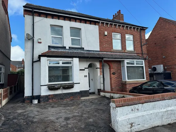Westfield Lane, Mansfield, NG19 6AQ