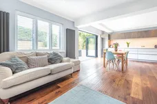 Littleheath Lane Cobham KT11 photo 4