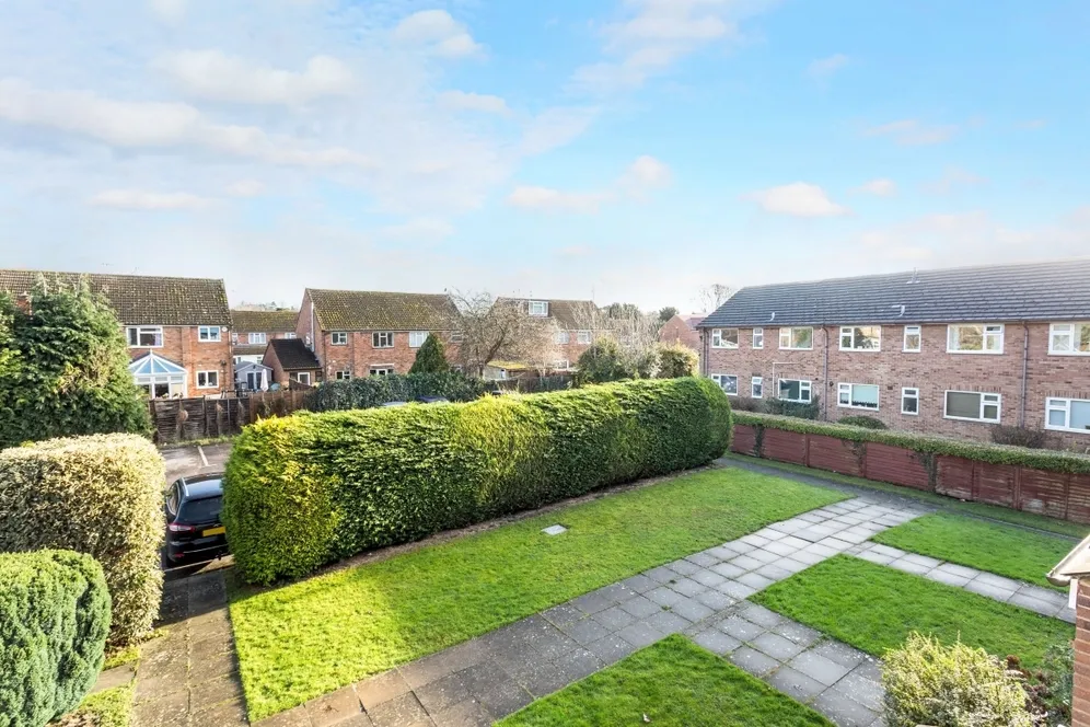 Prince Andrew Close Maidenhead SL6 photo 18