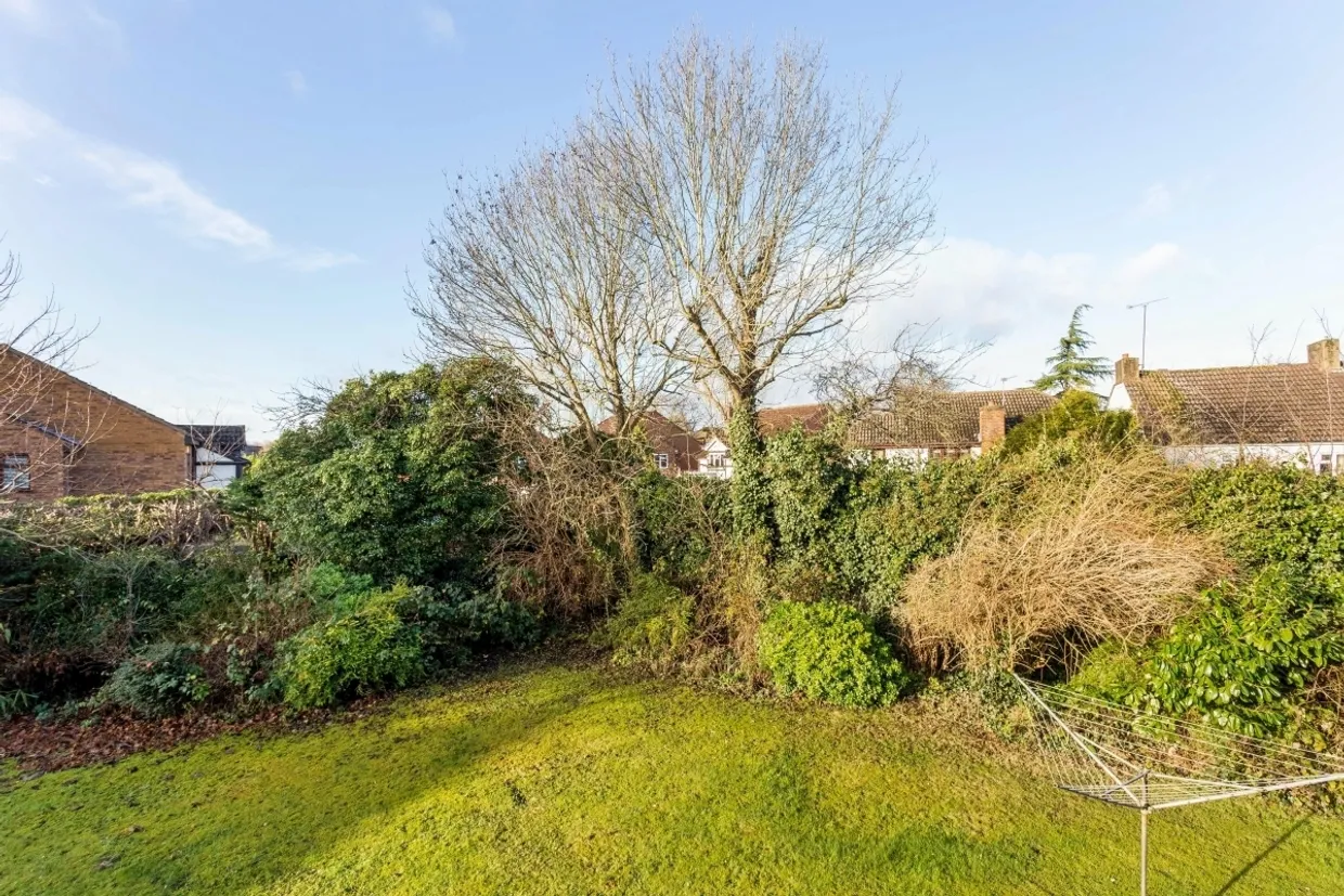 Prince Andrew Close Maidenhead SL6 photo 20