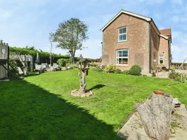 Croft Bank, Croft, Skegness photo