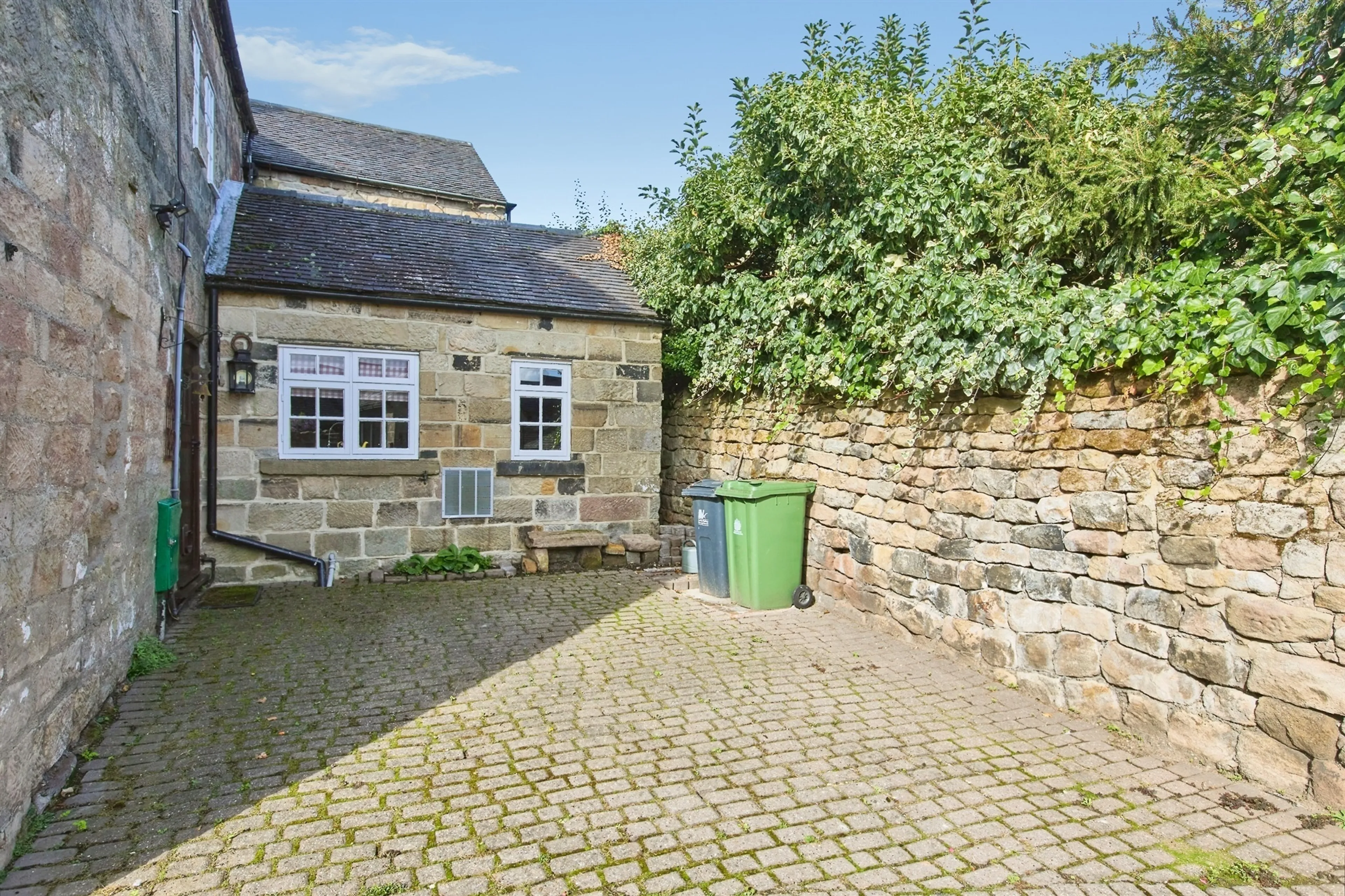 Property photo 17