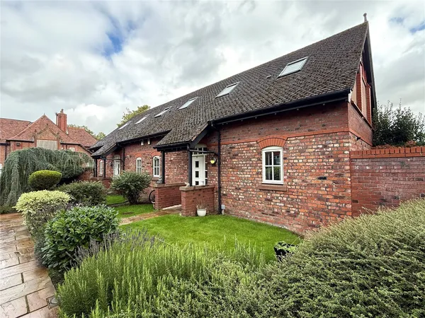 Ryder Court, Rainhill, Prescot, Merse...