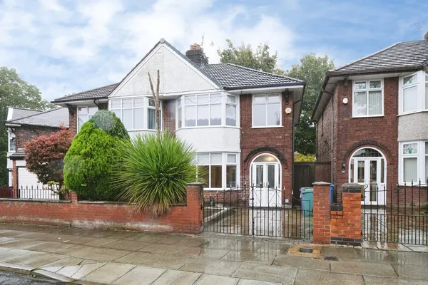 Oakhill Park, Liverpool, Merseyside, L13