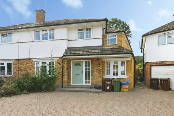 Bridge Close, BRENTWOOD, Essex, CM13