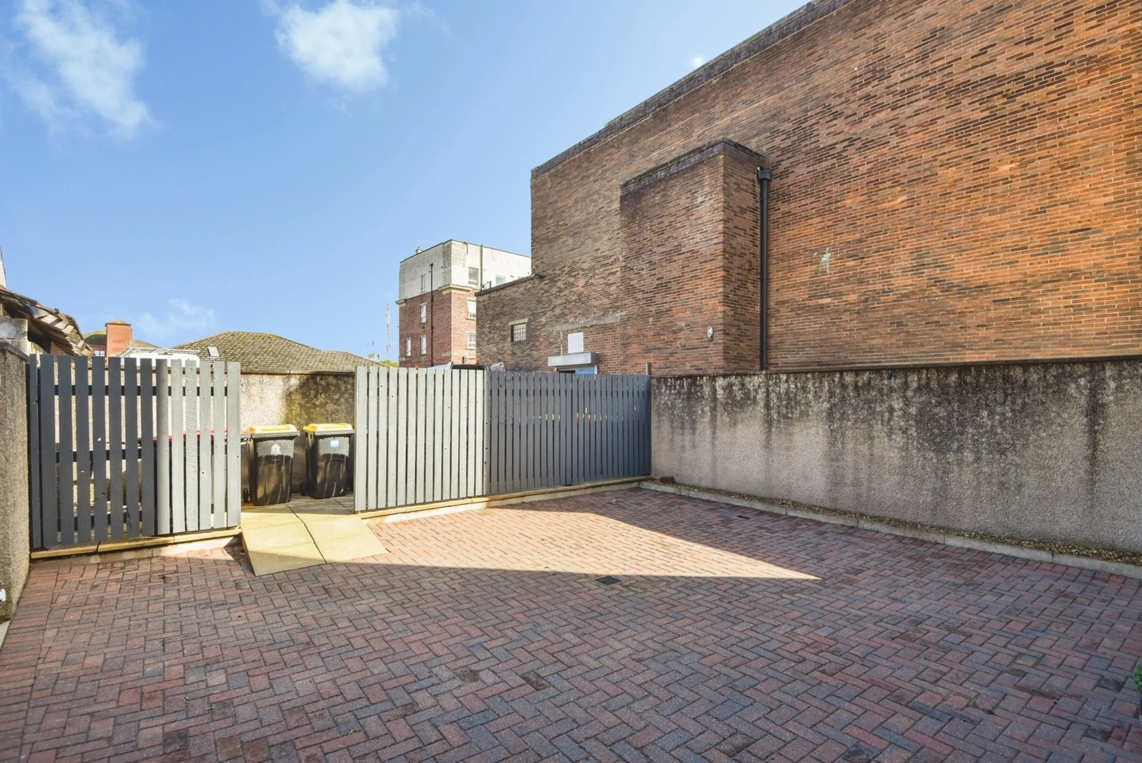 Property photo 17