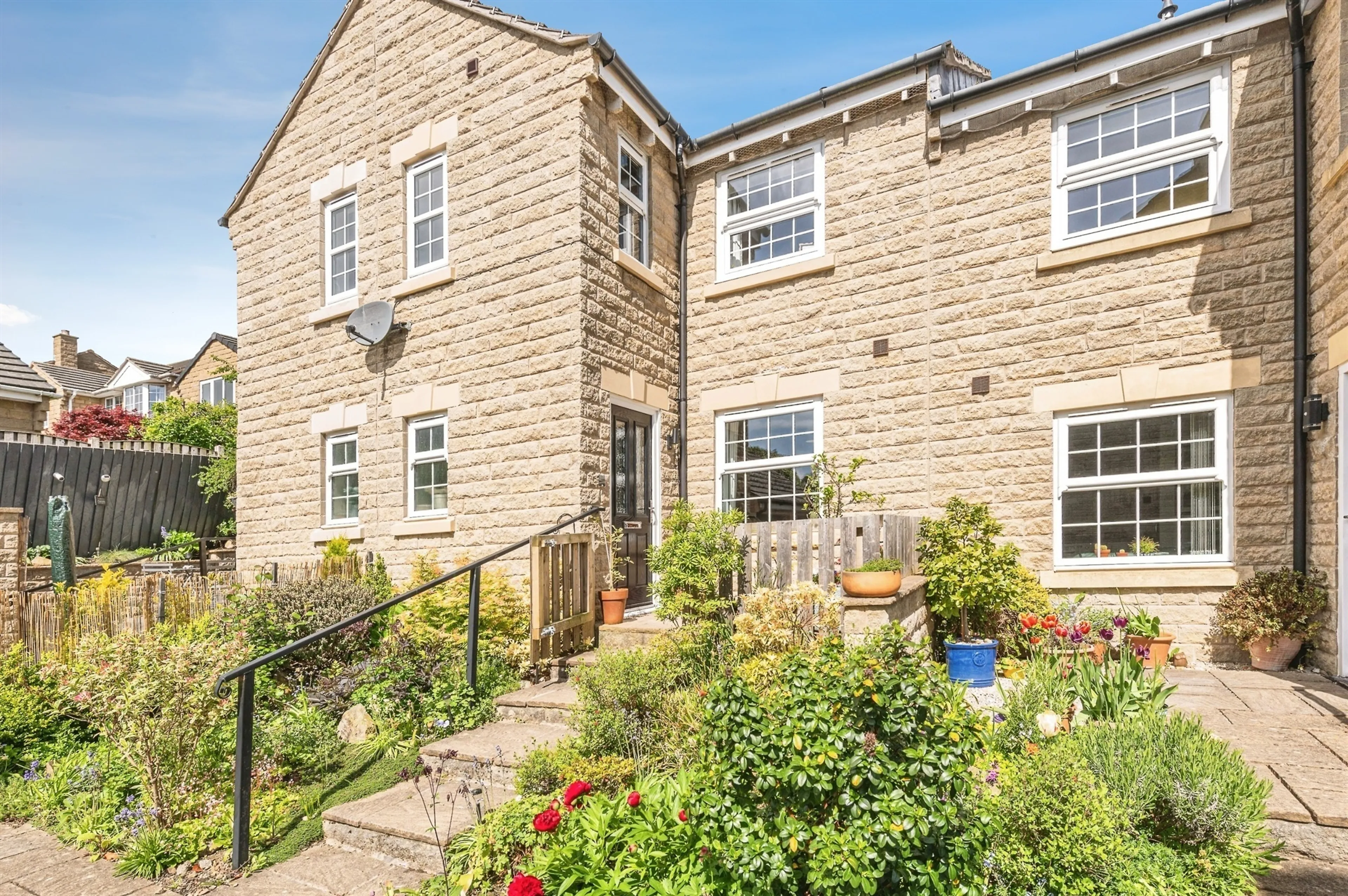 Property at Gardeners Walk, Skelmanthorpe, Huddersfield