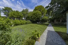 Highfield Gardens, Aldershot, GU11 photo 11