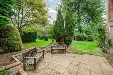 Nairdwood Lane Great Missenden HP16 photo 4