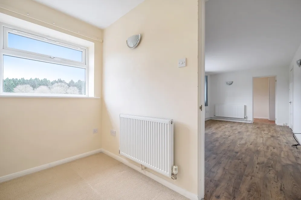 Plaistow Road Dunsfold GU8 photo 8