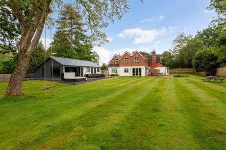 Mill Lane Chiddingfold GU8