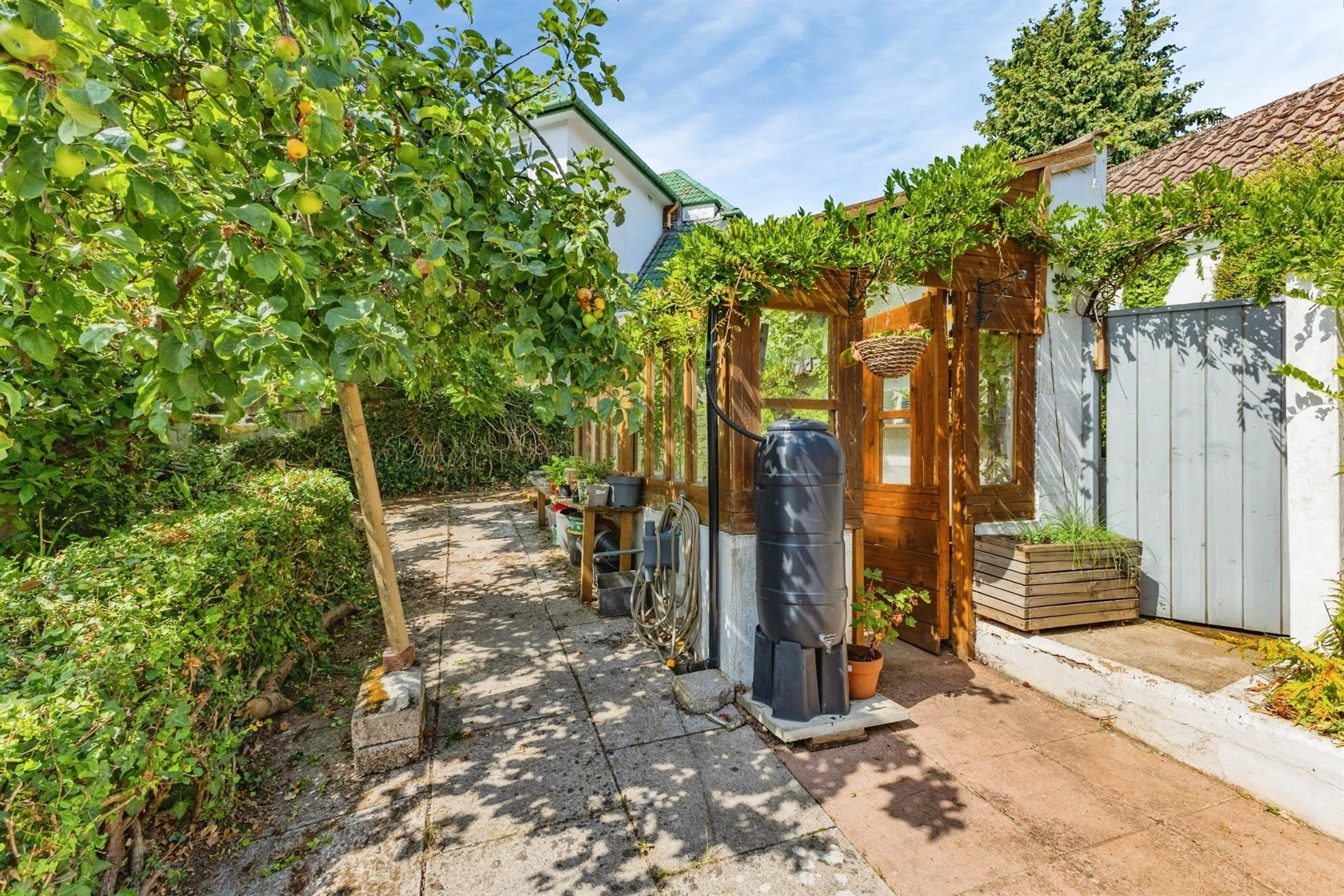 Property photo 31
