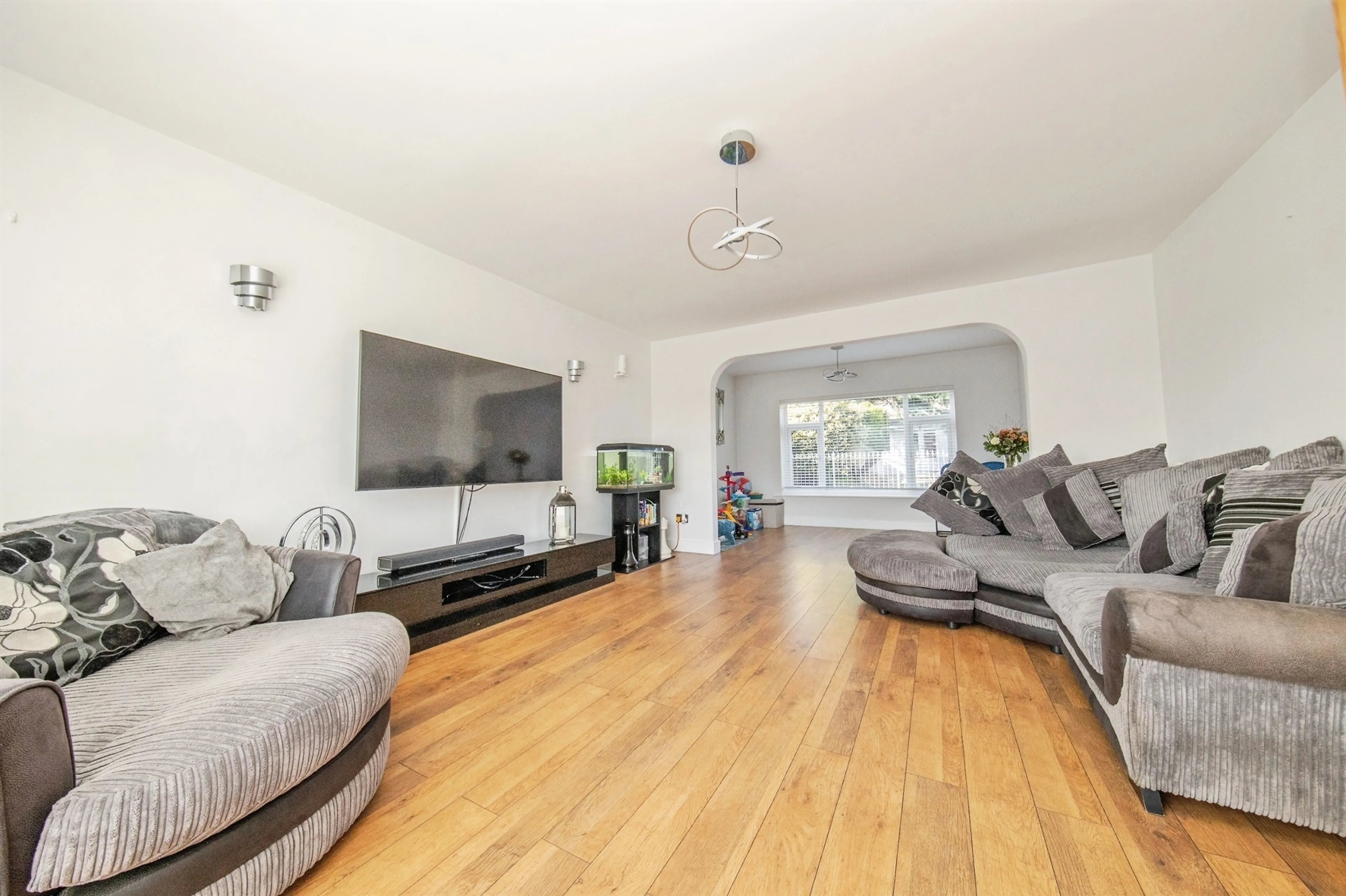 Property at Richmond Crescent, Harwich