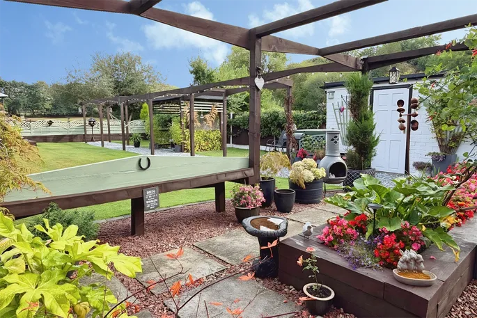 Property carousel image 31