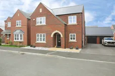 Anthorn Close, Houlton, Rugby