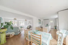 Fir Tree Close, Epsom, KT17 photo 2