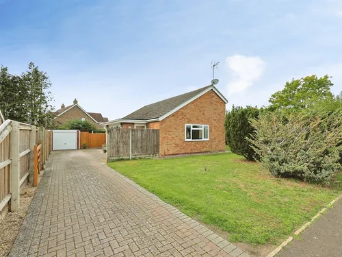 Walnut Close, Fouldenphoto