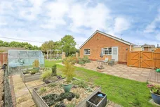 Walnut Close, Foulden