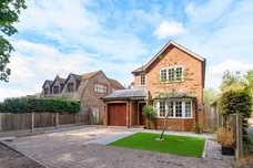 Spratts Lane, Ottershaw, KT16 photo 23