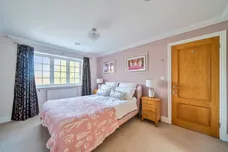 Spratts Lane, Ottershaw, KT16 photo 5
