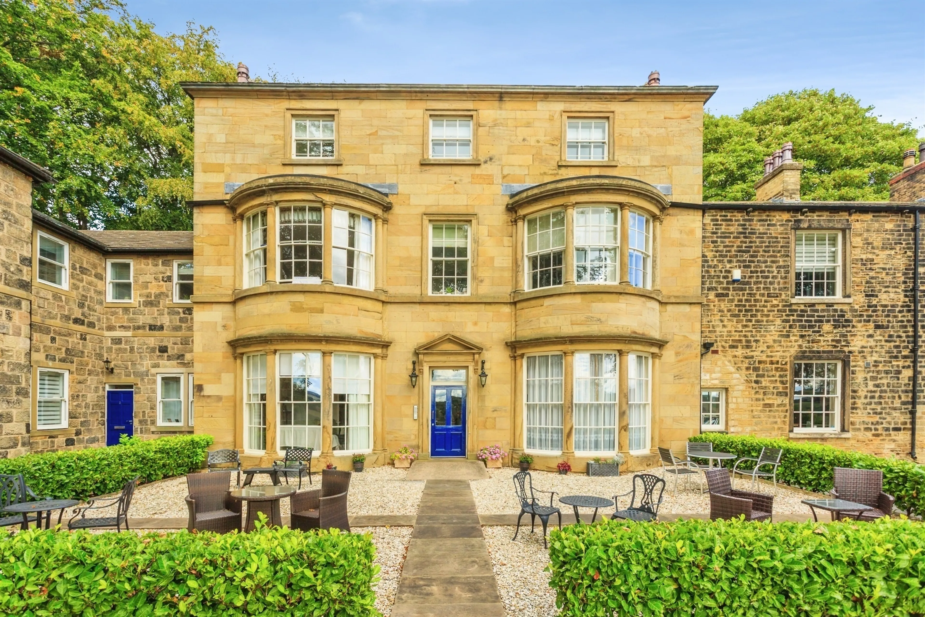 Property photo 0