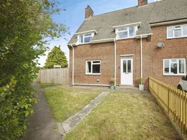 Northbrook Close, Market Lavington, Devizes photo