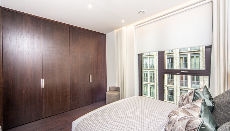2 Bedroom Apartment To Let  Charles Clowes Walk  SW11 Image 7