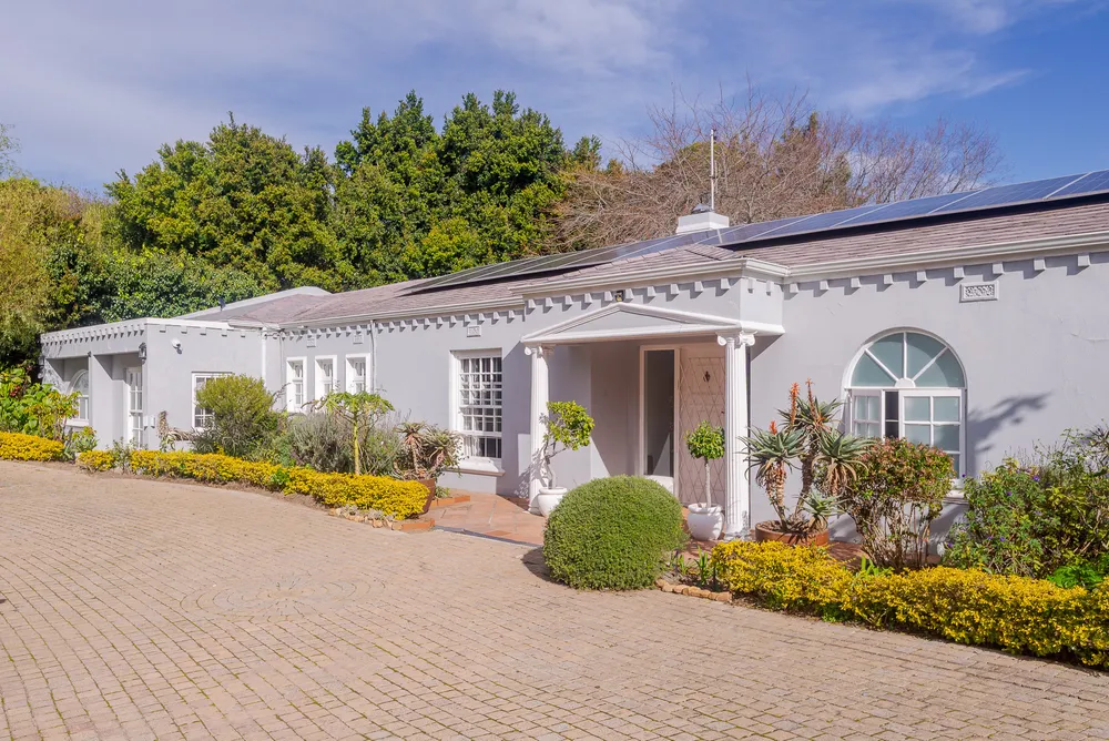 South Africa, Western Cape, Constantia, Ladies Mile Road, 6