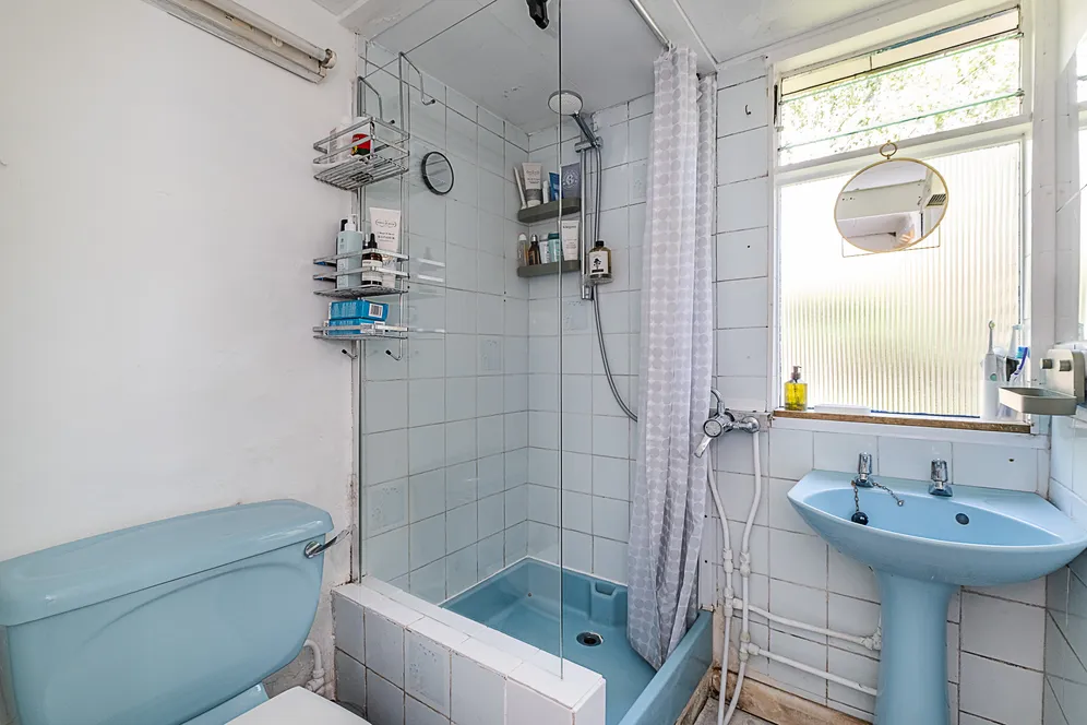 Clapham Manor Street, London, SW4 photo 18