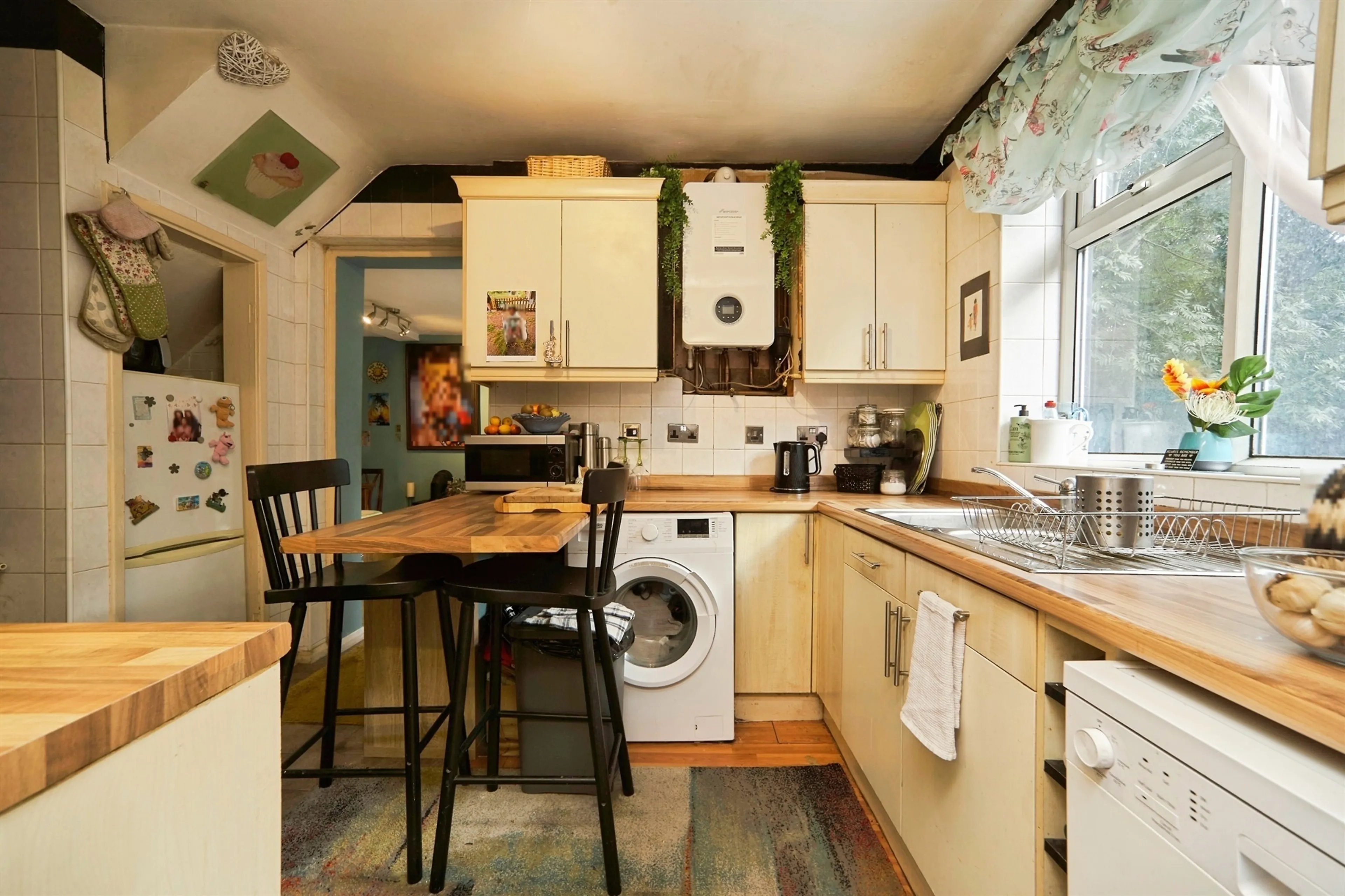 Property at Lincombe Drive, LEEDS