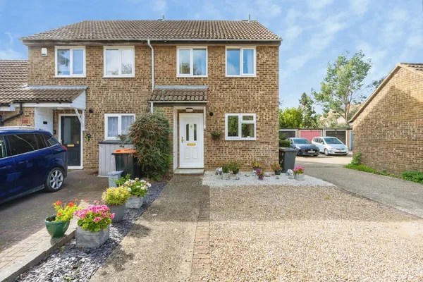 Washburn Close, Bedford, Bedfordshire...