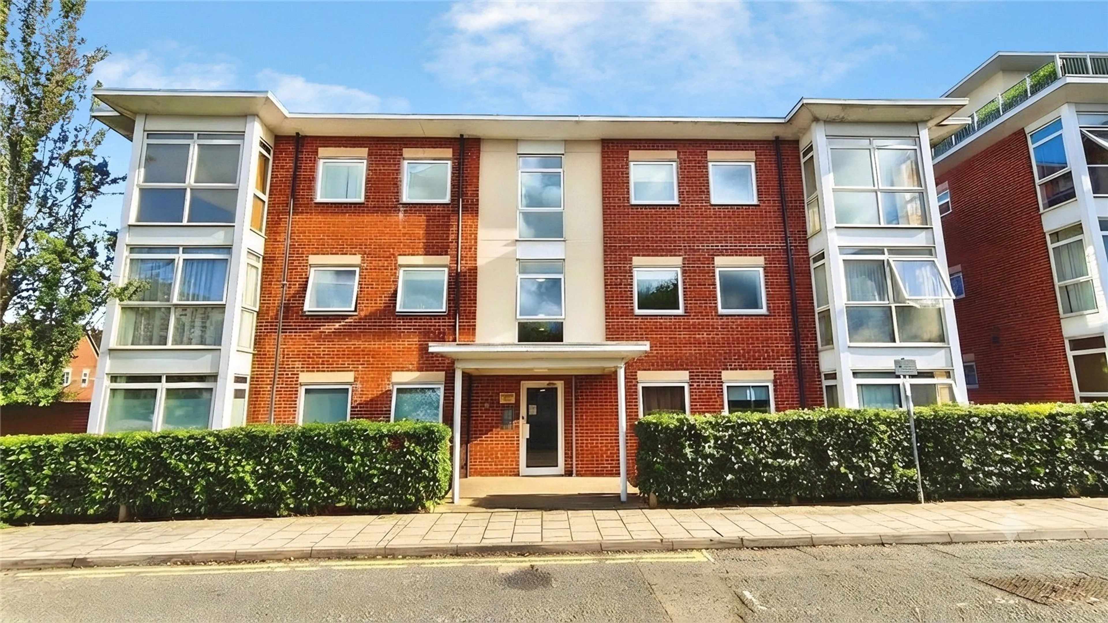 Property photo 0