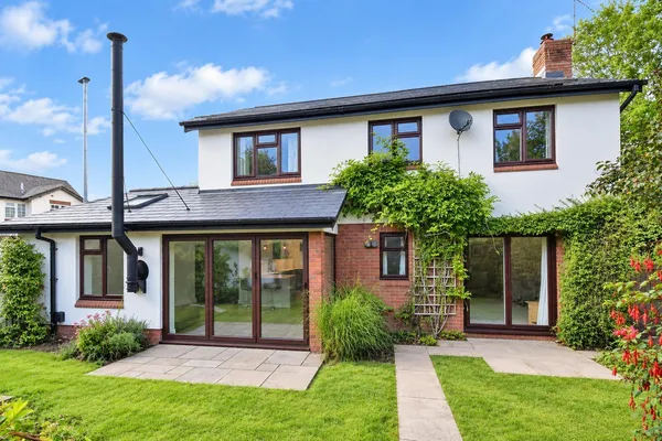 Meadow Drive, Newton Poppleford, Sidm...
