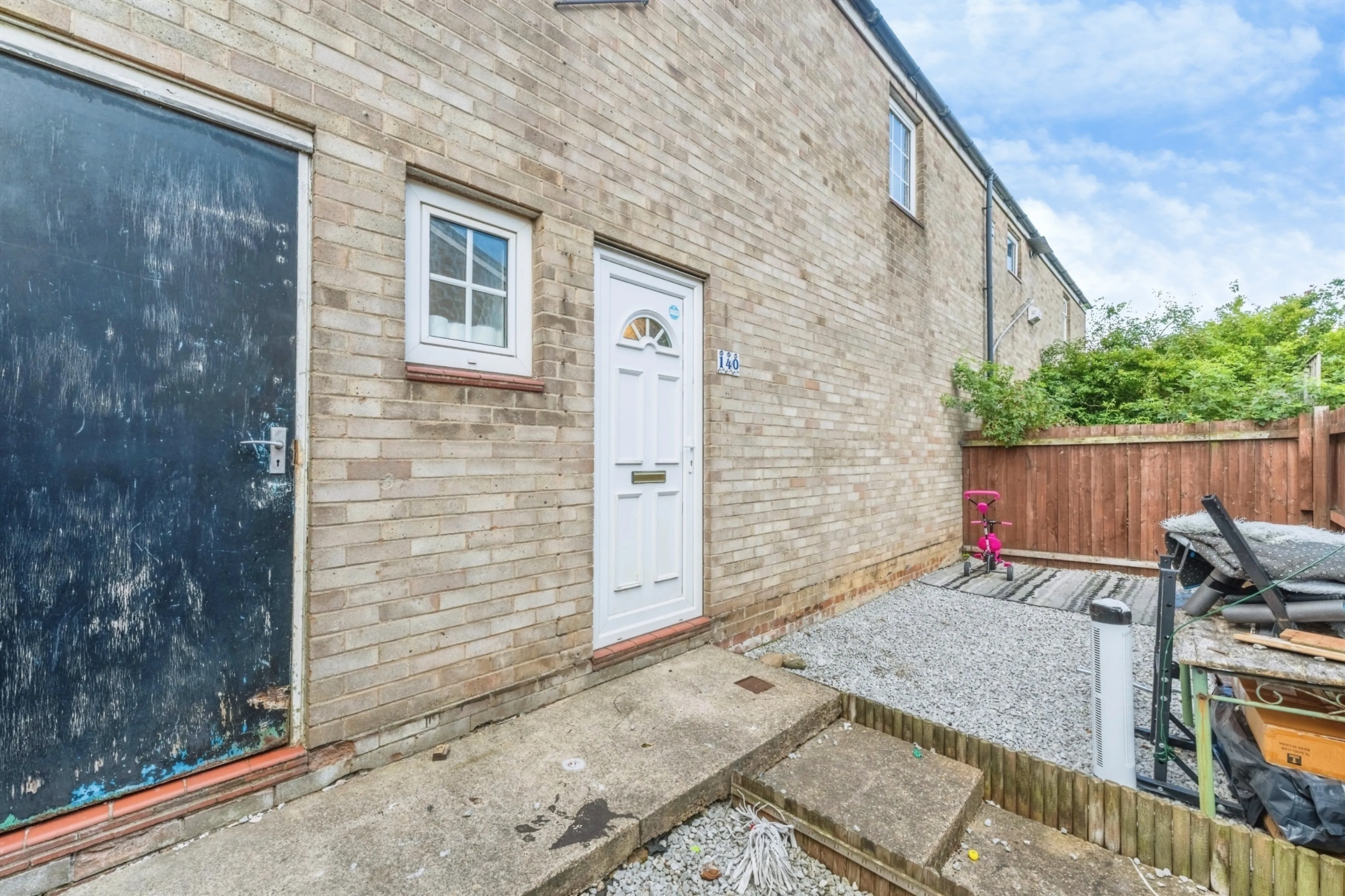 Property at Axminster Close, Bransholme, Hull