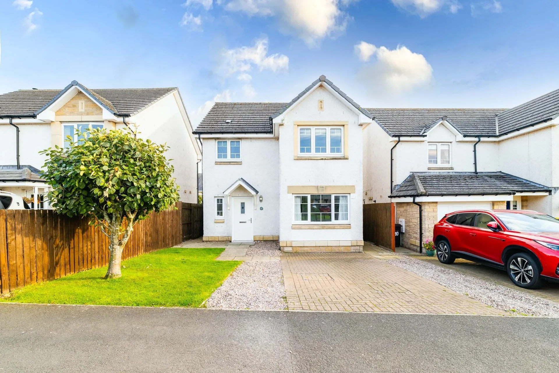 Property photo top 0